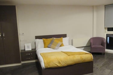 1 bed studio, Edward Street, Netherthorpe, Sheffield, S37HX - Image 3